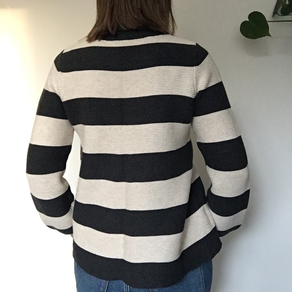 NWT LOFT Colorblock Balloon Sleeve Swing Shape Pullover Sweater, size Medium 🖤 - Picture 7 of 14